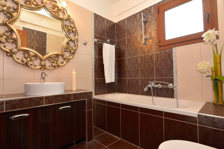 Bathroom, Olympus Villas, Central Macedonia