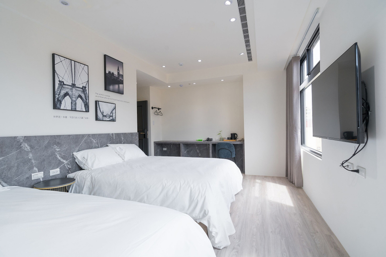 Bedroom 4, The Way Inn, Taichung