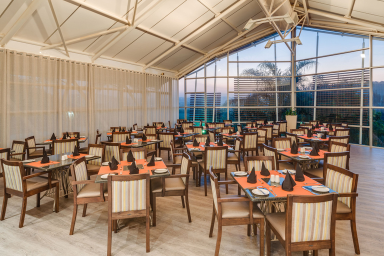Food & Drinks 5, Protea Hotel by Marriott Karridene Beach, eThekwini