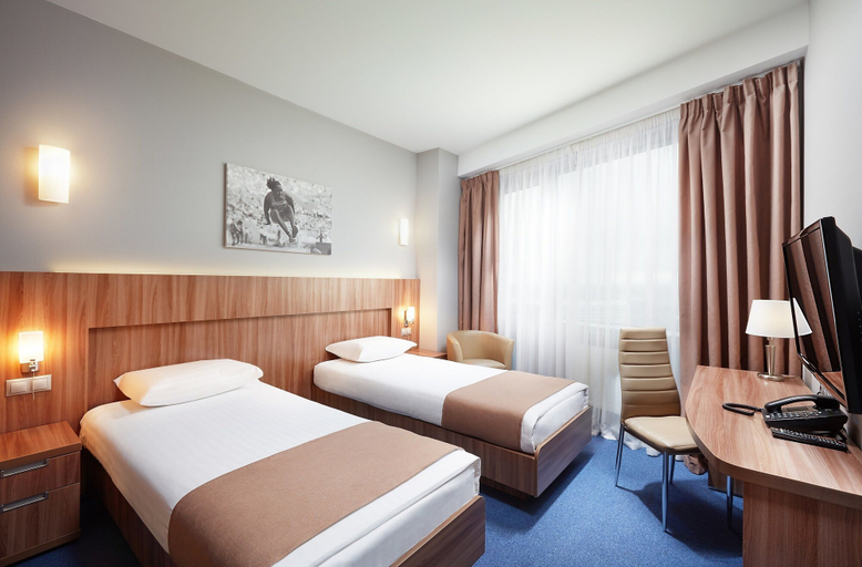 Bedroom 3, Slavyanskaya Hotel, Minsk