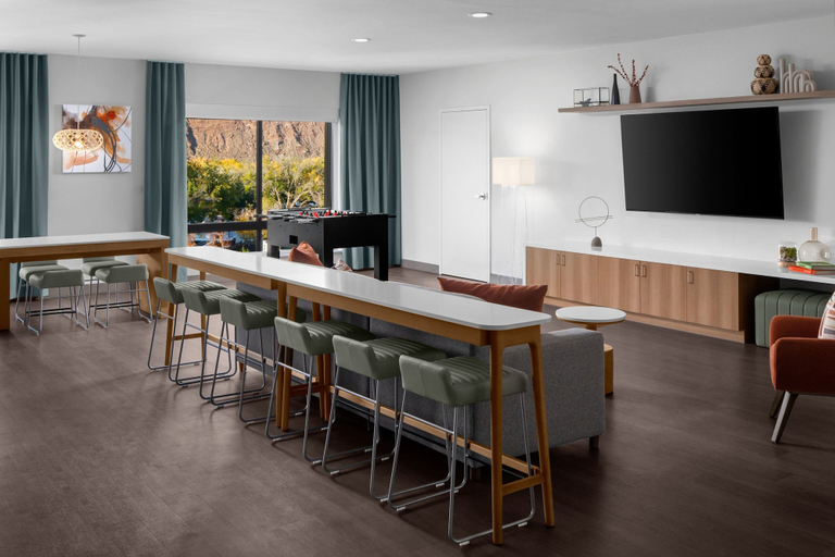 Food & Drinks 5, Element by Marriott Moab, Grand
