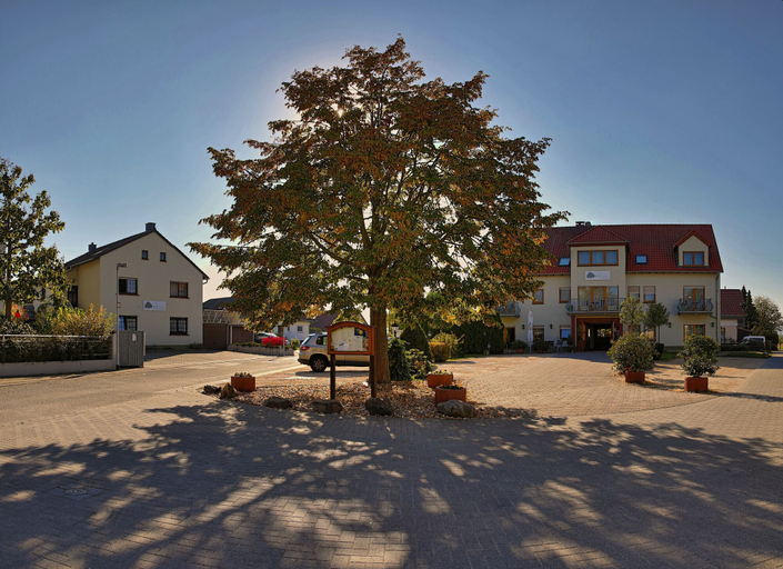 Exterior & Views 2, Landhotel Fetzer, Mainz-Bingen
