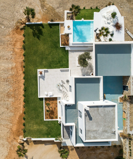 Others 5, On The Rocks Antiparos, South Aegean