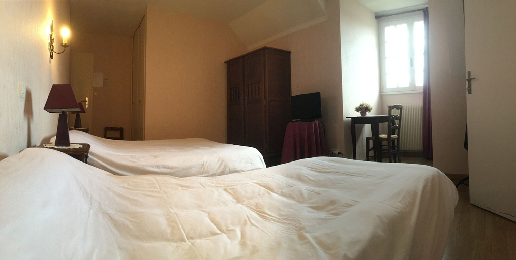 Bedroom 2, Mimat'hôtel, Lozère