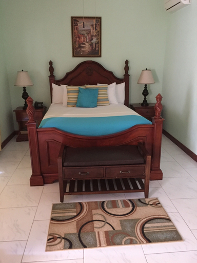 Bedroom 4, Rayon Hotel