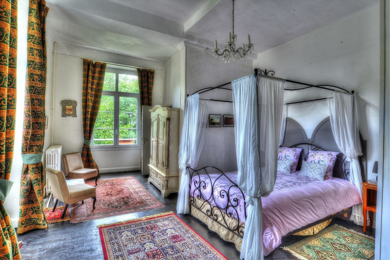Bedroom 2, Château de Blavou, Orne