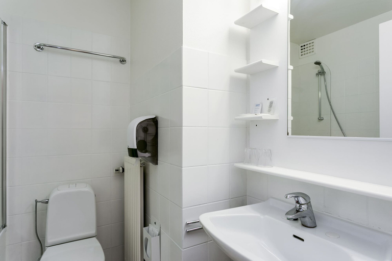 Bathroom 4, Bryghia Hotel, West-Vlaanderen