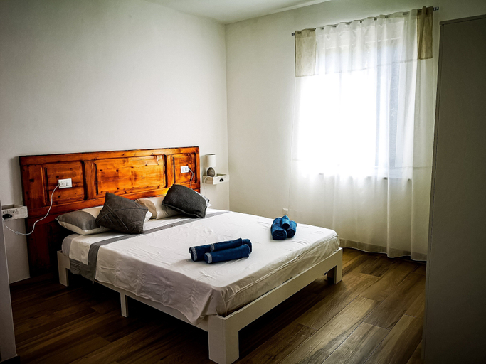 Bedroom 4, Punto Zero, La Spezia