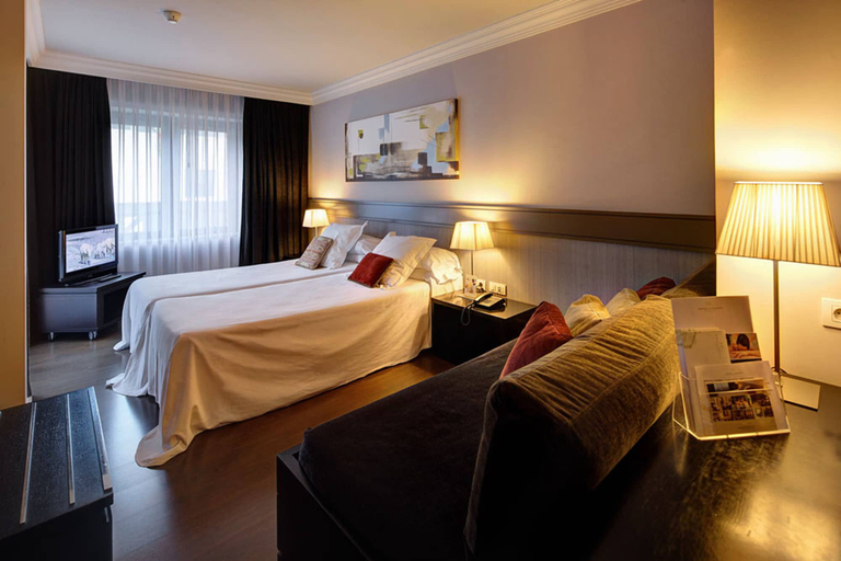 Bedroom 3, Hotel Condado, Barcelona