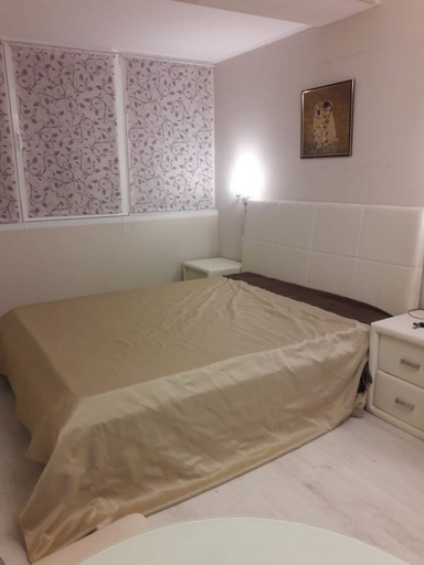 Bedroom, Apartment on Demokraticheskaya str 45-2a, Sochi gorsovet