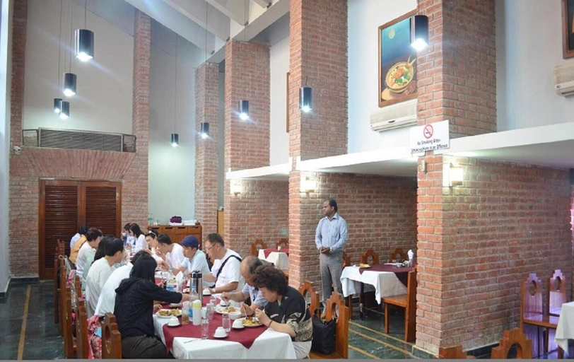 Food & Drinks 5, Indo Hokke Hotel, Nalanda