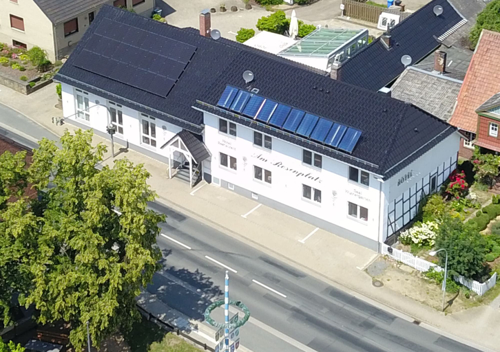 Exterior & Views 2, Hotel am Rosenplatz 24-hour check-in, free parking, guest kitchen, Gifhorn