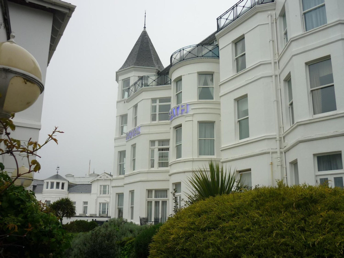 Exterior & Views 19