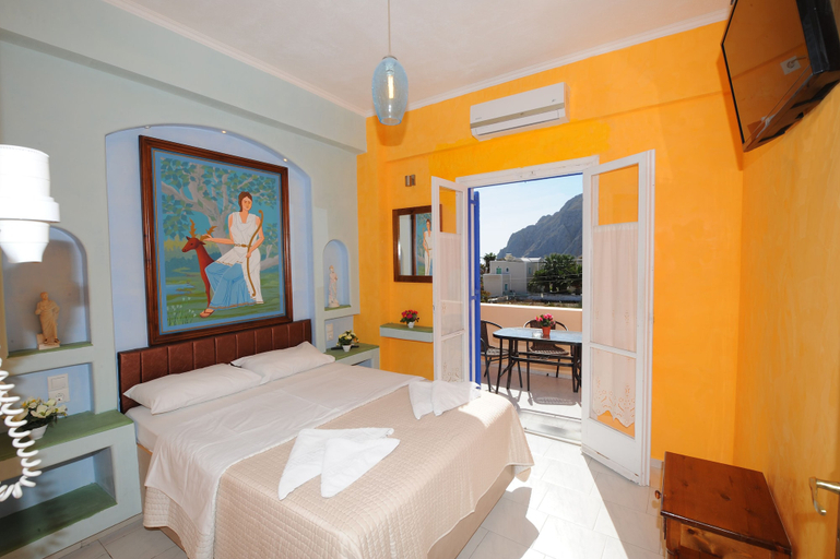 Bedroom 2, Orfeas Apartments, South Aegean