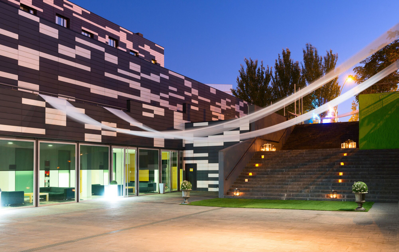 Exterior & Views 2, Zentral Ave, Zaragoza
