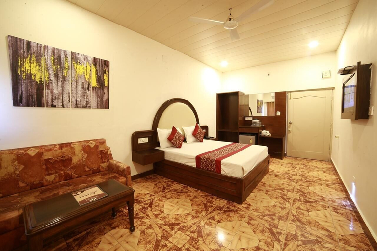 Bedroom 4, Hotel Banjara Regalia, Sirohi
