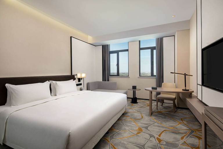 Bedroom 3, Ramada by Wyndham Pinghu, Jiaxing