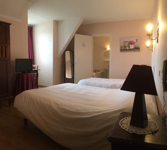 Bedroom 3, Mimat'hôtel, Lozère