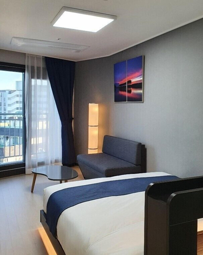 Bedroom 3, Risen Oceanpark Hotel, Sokcho