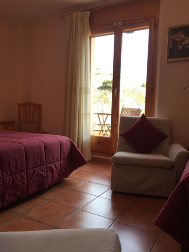 Bedroom 3, Hotel Castellote, Teruel