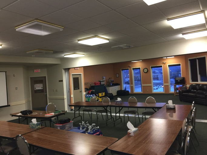 Food & Drinks 5, BCMInns Peace River, Division No. 19