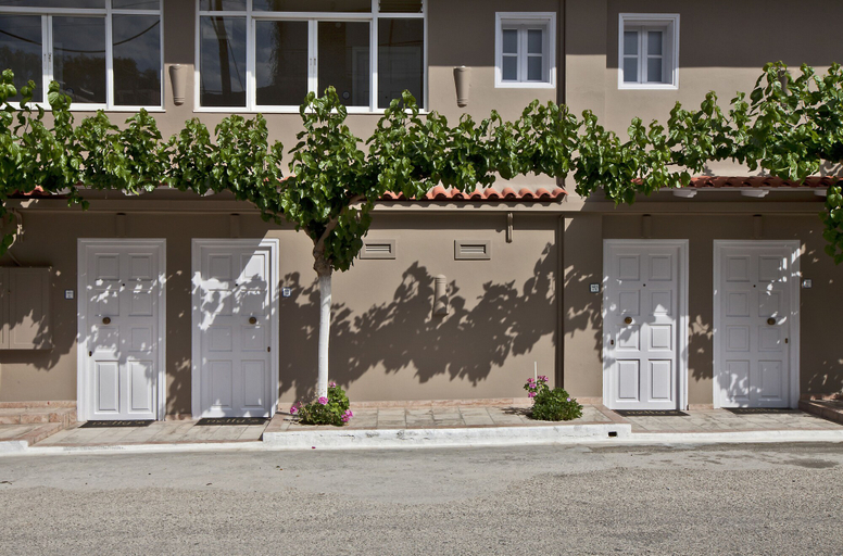 Exterior & Views 2, Nelly's Apartments, Peloponnese