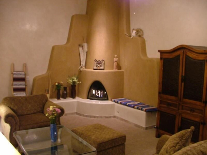 Others 5, Hotel La Fonda Taos, Taos