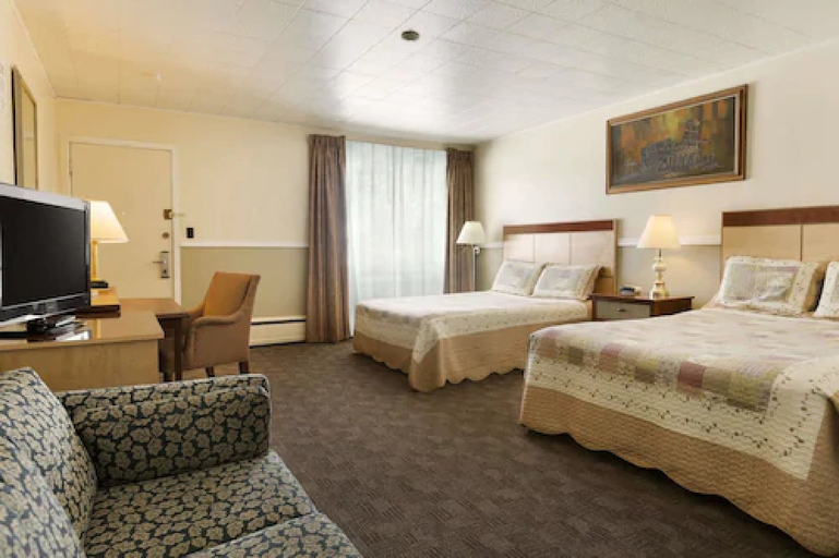 Bedroom 2, Travel Inn Cochrane, Cochrane