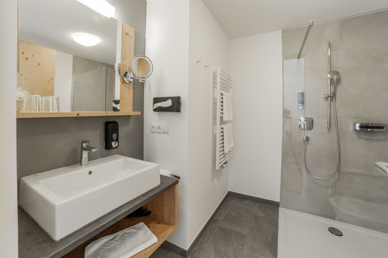 Bathroom 3, B&B Boutique Apartment Oberwiesen, Bolzano