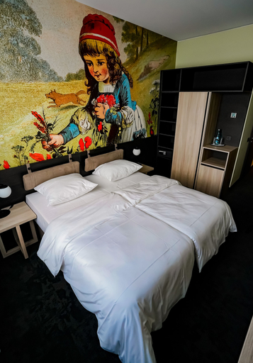 Bedroom 3, Hotel Viktorosa, Kassel