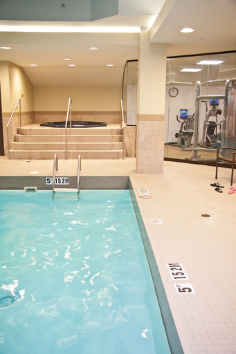 Sport & Beauty 3, The Hollis Halifax a DoubleTree Suites by Hilton Hotel, Halifax