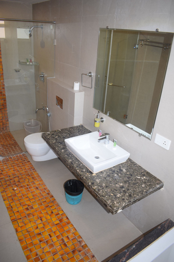 Bathroom 4, The Eternal Wave by Krish Retreat, North Goa