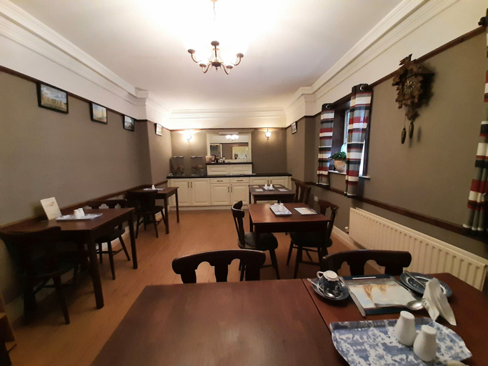 Food & Drinks 4, Rathmore House