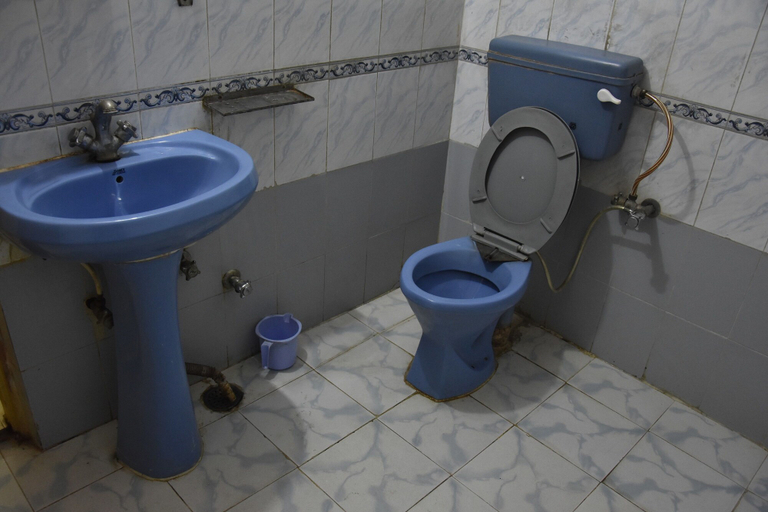 Bathroom 3, Park Awadh, Lucknow