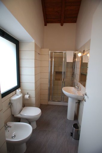 Bathroom 3, Casale Poggio del Tiglio, Catania