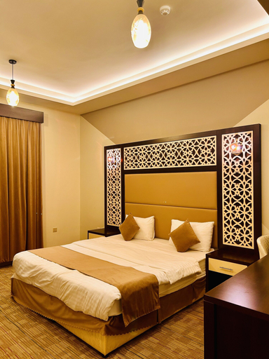 Bedroom 2, Arabian Palm Hotel