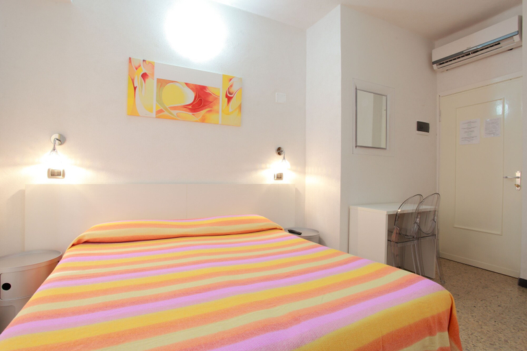Bedroom 5, Albergo Al Carugio, La Spezia