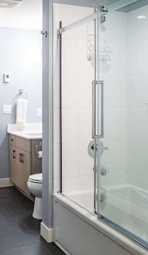 Bathroom 3, Al's Escape by Revelstoke Vacations, Columbia-Shuswap