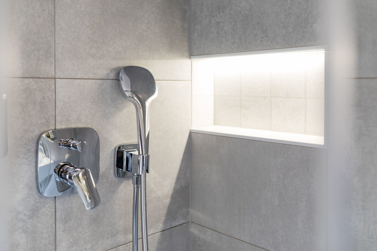 Bathroom 3, Garni Hotel Cirman, Medvode