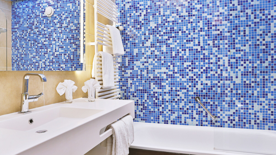 Bathroom 5, Wellness- & Nationalpark Hotel Schliffkopf, BWSC, Ortenaukreis