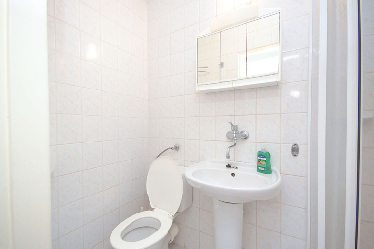 Bathroom 4, Sport Hotel Gejzírpark, Karlovy Vary