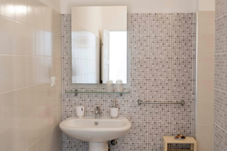 Bathroom 3, B&B" del Castello", Chieti