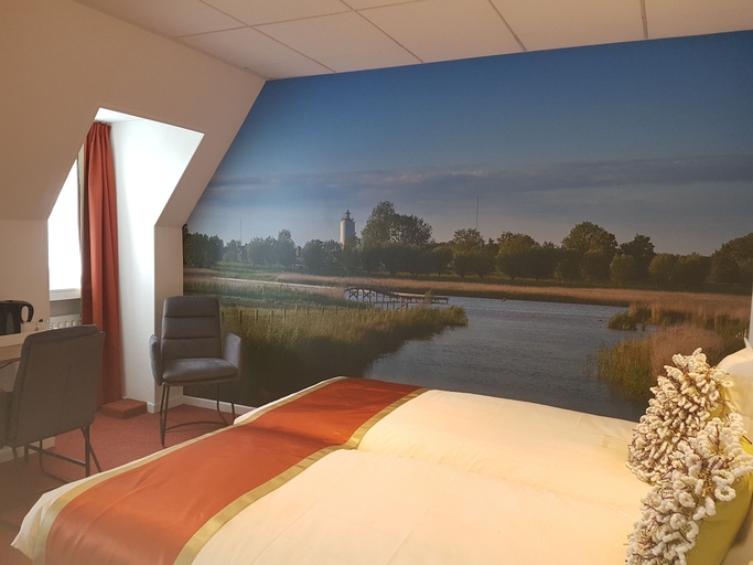Bedroom 3, Hotel Restaurant De Eenhoorn, Sluis