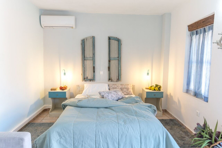 Bedroom 3, Aravanes, Crete