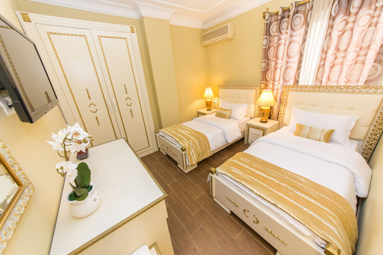 Bedroom 4, Empire Hotel, Durrësit