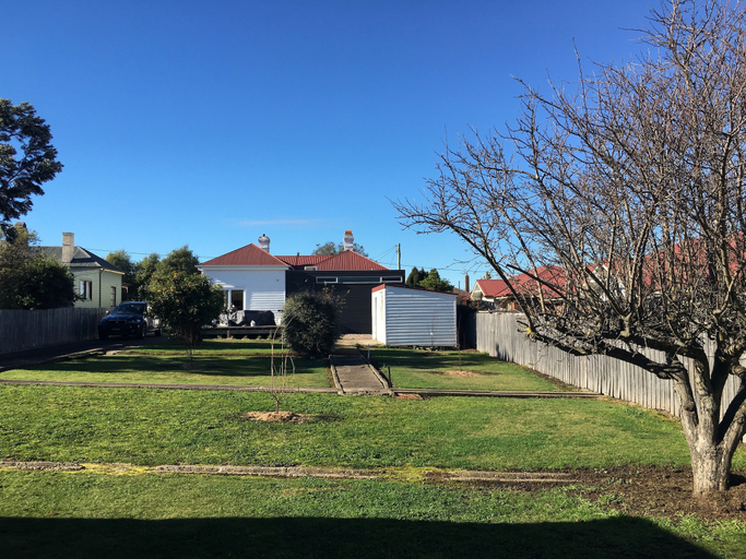 Exterior & Views 2, Signature on Gunn, Devonport