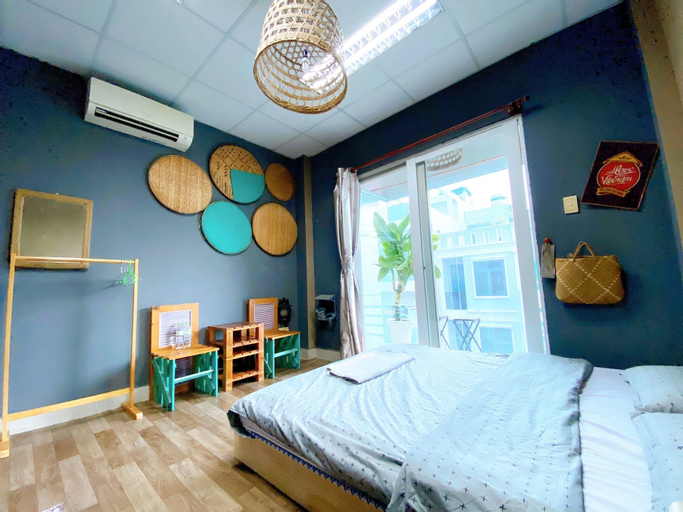 Bedroom 3, Happy Chubby, District 5