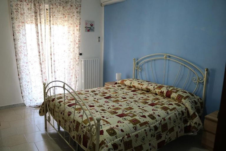 Bedroom 4, Le Tre Rose Bed & Breakfast, Bari