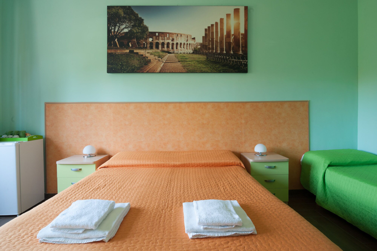 Bedroom 3, World Wide Bed Prenestino, Roma