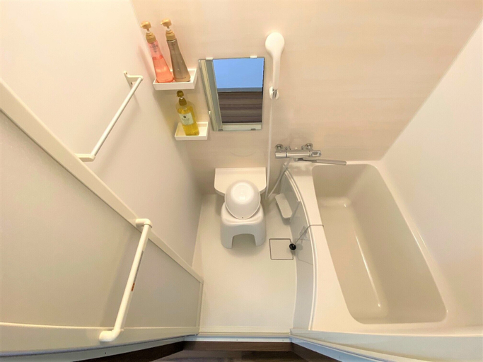 Bedroom 4, Hotel Chuo Crown, Osaka